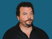 دنی مکبراید
